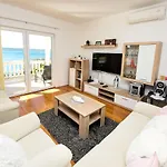 Ana By Interhome Vikendica Maslenica