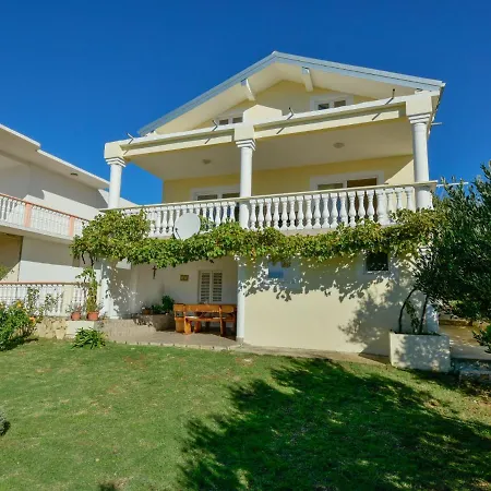 Casa de Férias Ana By Interhome Maslenica