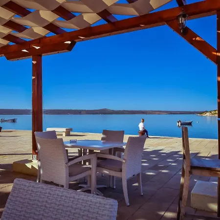 Ana By Interhome Casa de Férias Maslenica