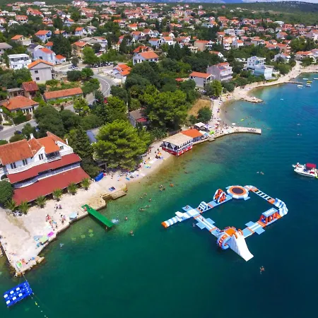 Ana By Interhome Casa de Férias Maslenica